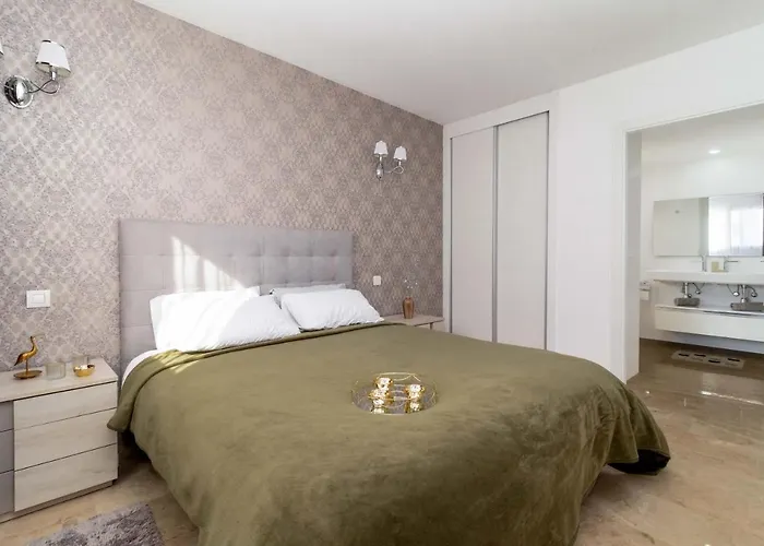 Espanatour Recoleta 2d